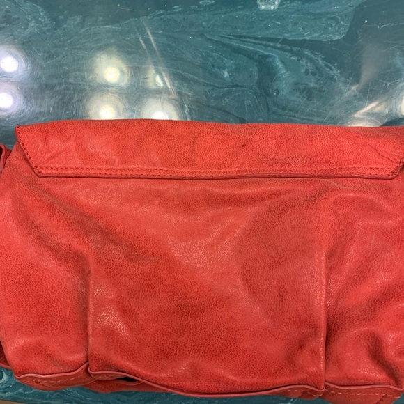 ByBios red Italian leather crossbody bag - Picture 5 of 8